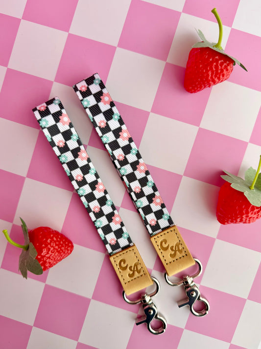 Retro Bloom Wristlet