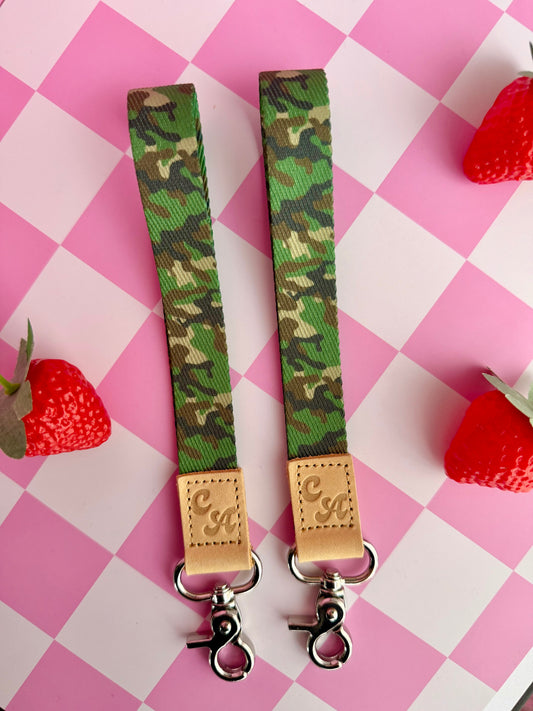 Green Escape Wristlet