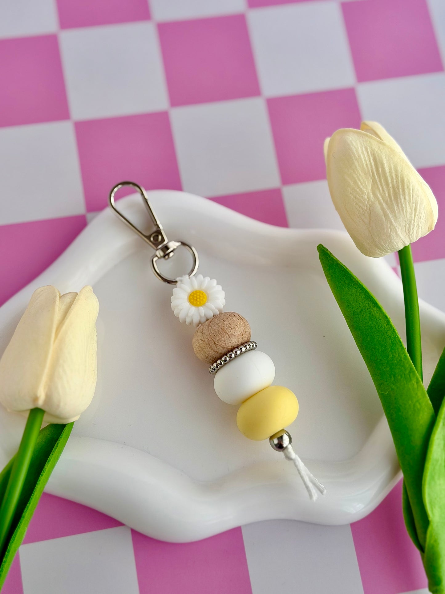 Daisy Keyring - Pearl